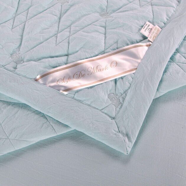 Комплект одеяло 160х220 см - 2 шт, простыня и наволочки Камелия (голубая) SOFI DE MARKO 7Е-Ком-8г